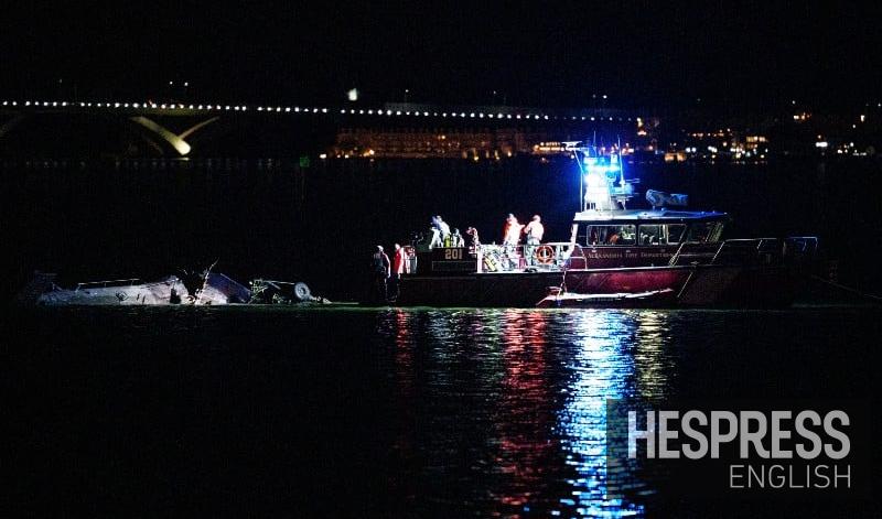 Plane carrying 64 collides with helicopter, crashes in Washington