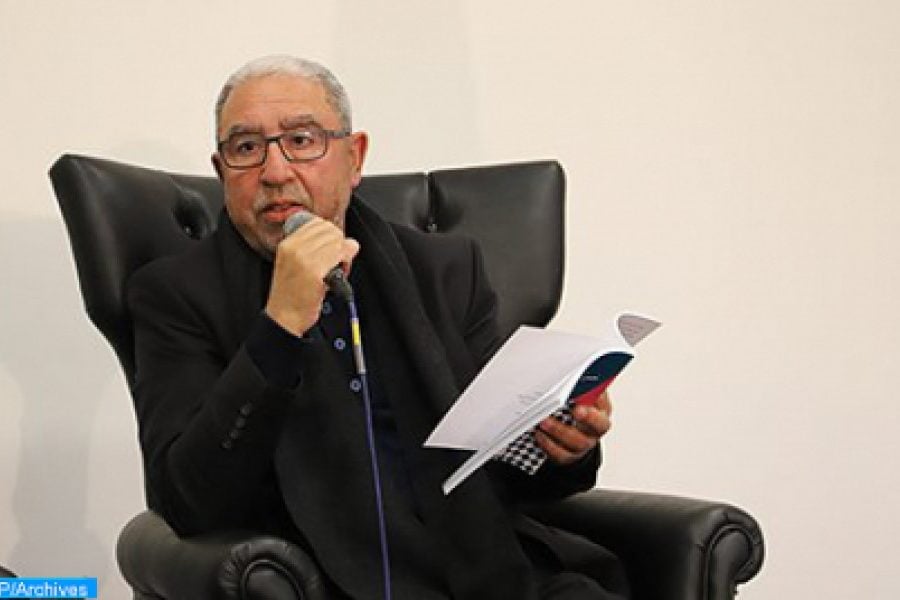 Moroccan author publishes book compiling 'Ain Al Aql' articles