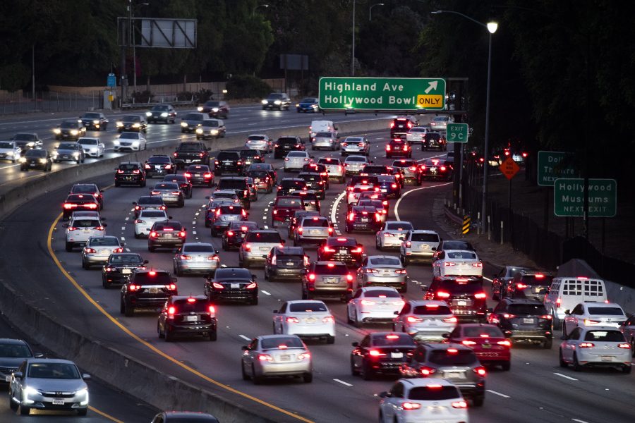 EU moves towards banning combustion engines by 2035