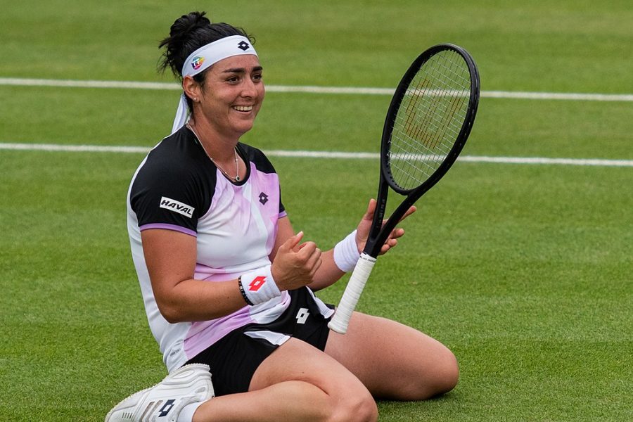 Tunisian 'warrior' Jabeur into last 16 as brave Bouzkova falls short