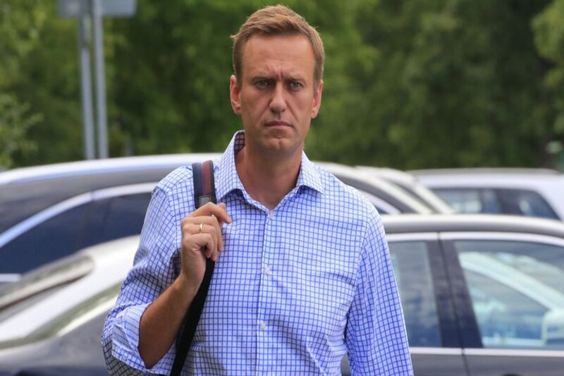 Kremlin critic Navalny loses appeal against 9-year jail term