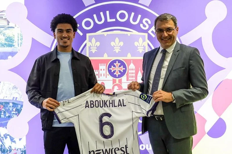 Aboukhlal clinical with Toulouse in Auxerre Thrashing