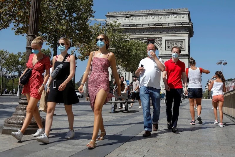 France drops all COVID-19 restrictions for arrivals