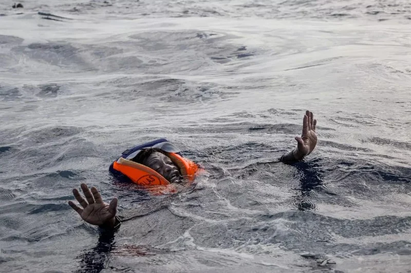 Royal Navy Unit Assists 42 Sub-Saharan Migrants