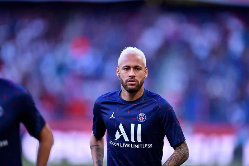 Neymar publicly addresses cheating scandal