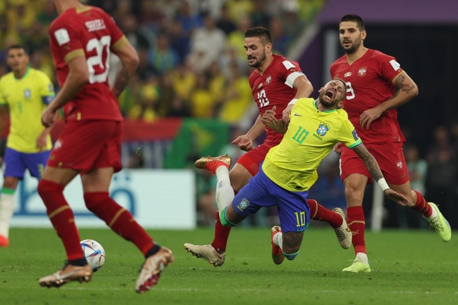 Richarlison double as Brazil beat Serbia in World Cup opener