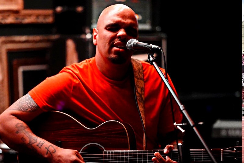 Moroccan-Canadian artist, Othman Wahabi reweaves black lore into universal music