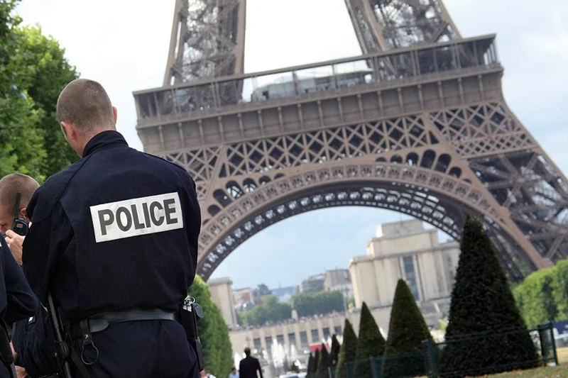 France makes arrests after deadly 'Islamist' knife attack