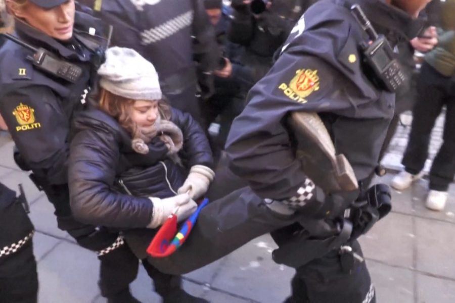 Activist Greta Thunberg detained during protest in Norway