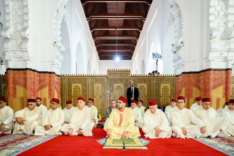  King Mohammed VI to perform Eid Al Fitr prayer on Saturday at Al-Mohammadi Mosque in Casablanca 