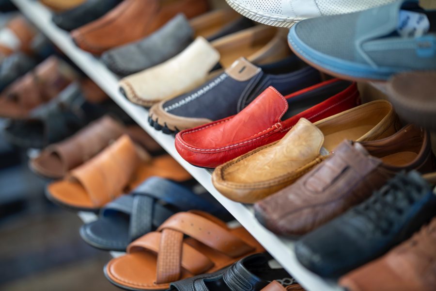 Peru: Thieves steal more than 200 shoes, all turn out right-footed