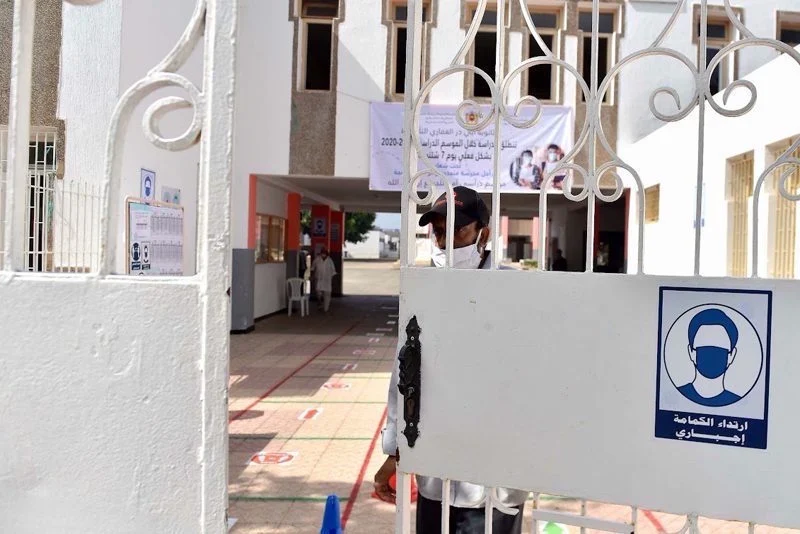 High school in Sidi Suleiman grapples with year-long electricity cut, official authorities remain unresponsive