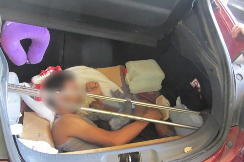 French woman arrested for attempting to smuggle her brother through Melilla port