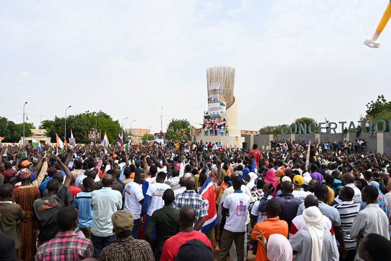 Thousands demonstrate in Niamey, Niger, in support of military coup