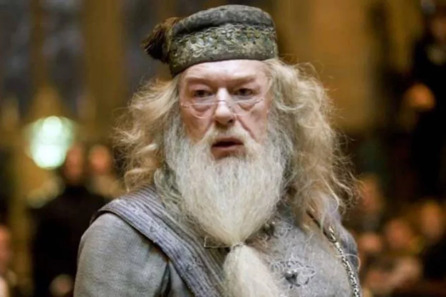 Harry Potter “Dumbledore” actor dies at 82