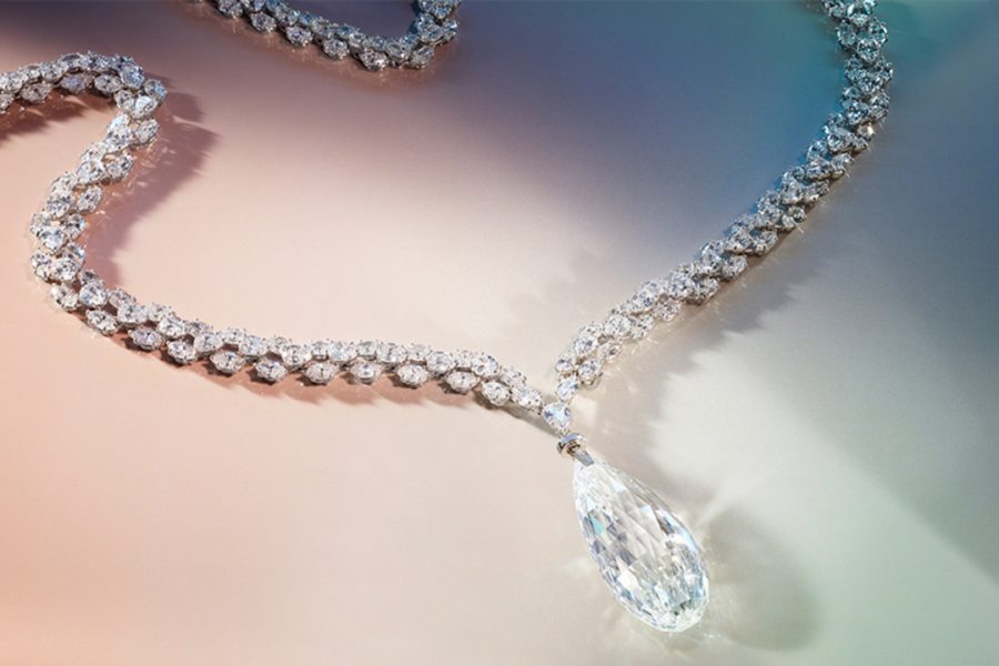 Christie's cancels sale of jewellery with Nazi links