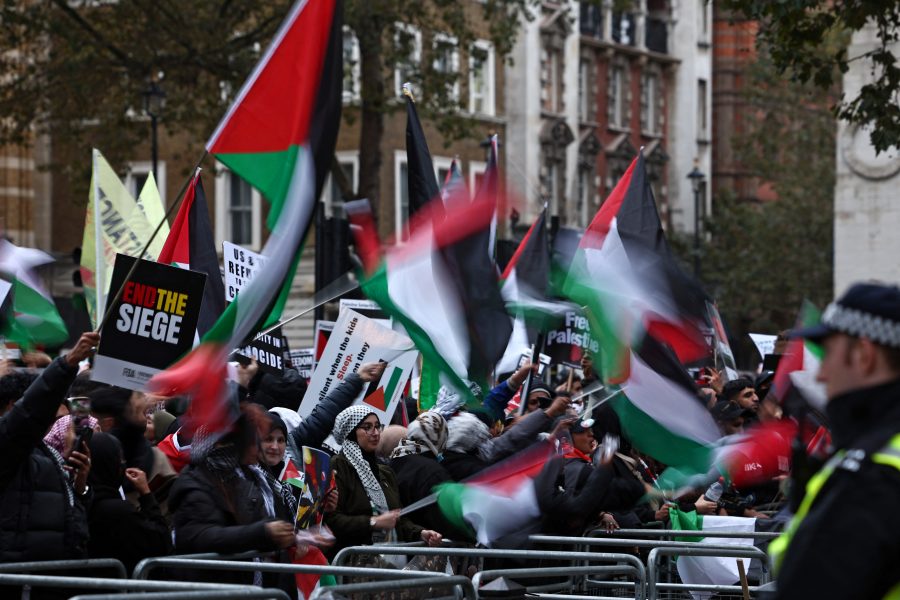 Biden warns Netanyahu risks losing support for Hamas war