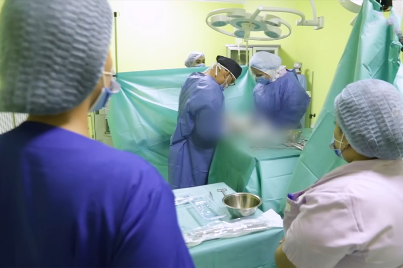Moroccan medical team successfully performs country's first inflatable penile prosthesis surgery