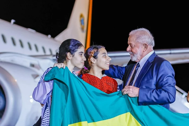 Brazil's president describes Israel's crimes as "terrorism"