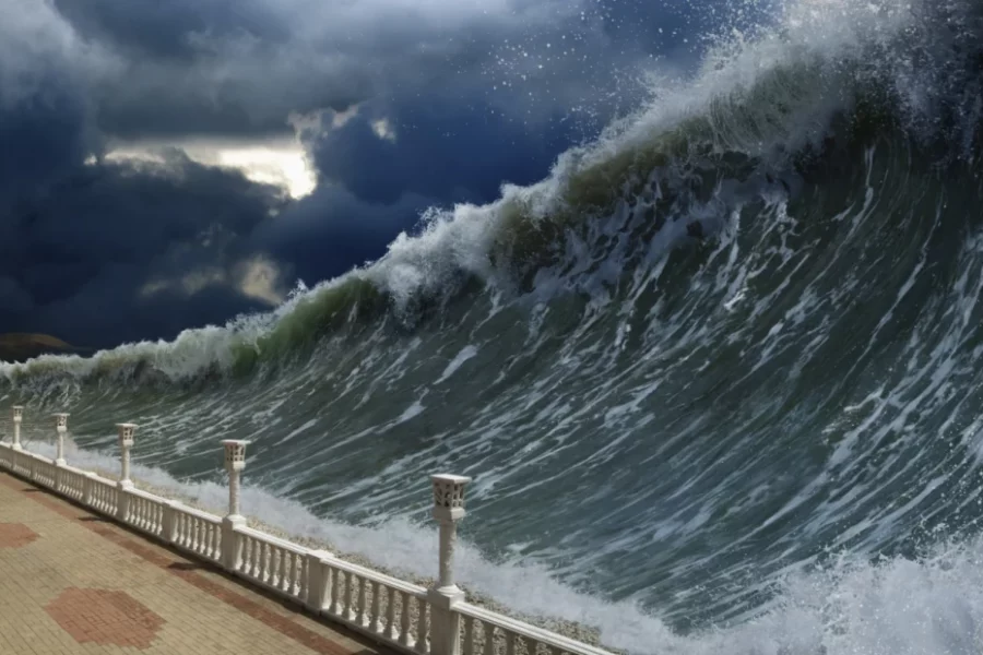 Philippines: authorities warn of tsunami after 7.6 magnitude earthquake