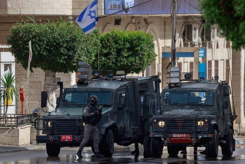 Demonstrators vow to 'save Israel' from Netanyahu in new protests