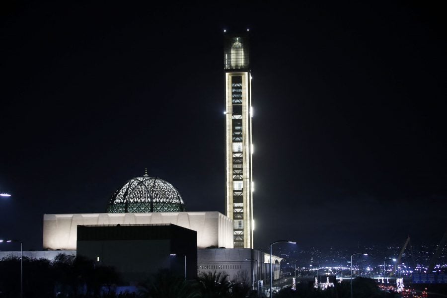 Algeria inaugurates Africa's largest mosque