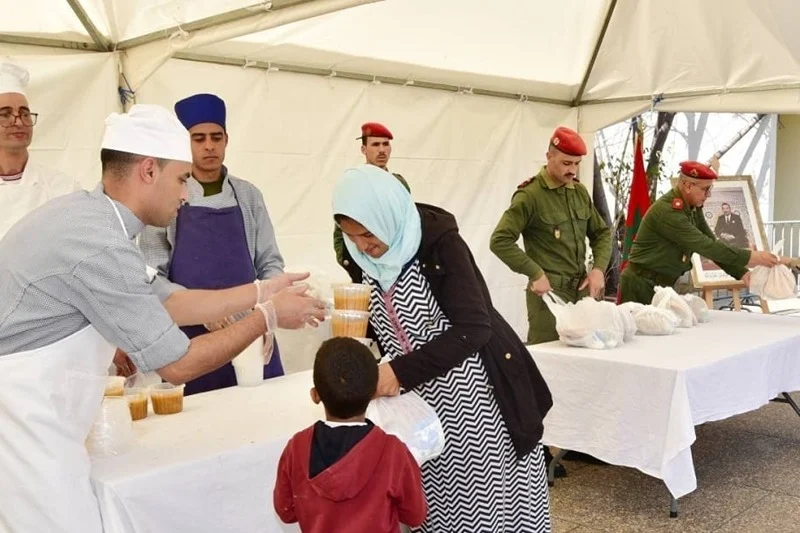 Ramadan: Royal Guard distributes 5,000 Ftour meals daily