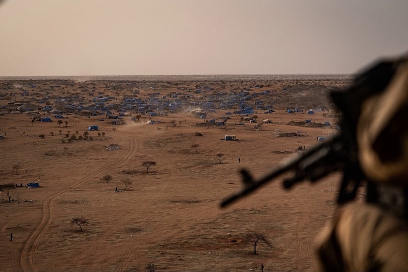 Algerian bombing targets dozens of gold prospectors near the Mauritanian border
