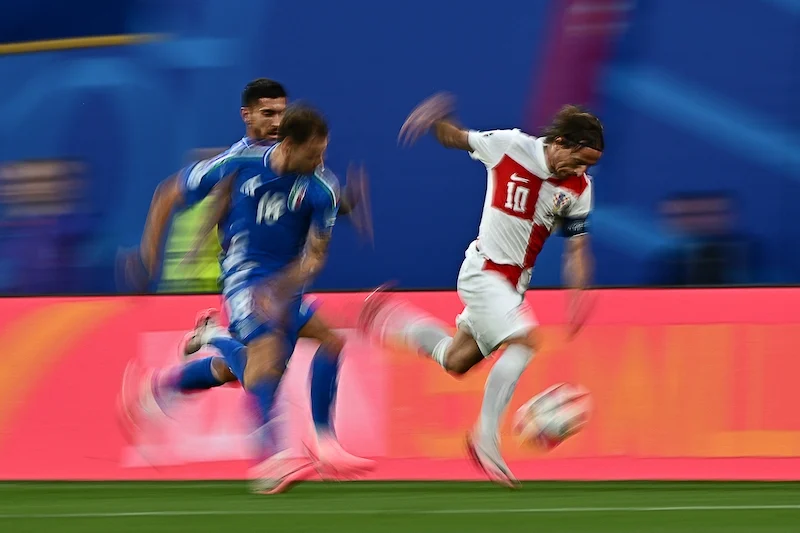 Last-gasp Zaccagni saves Italy and pushes Croatia towards Euros exit as Spain top group