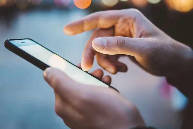 Report: Internet surpasses TV as main news source