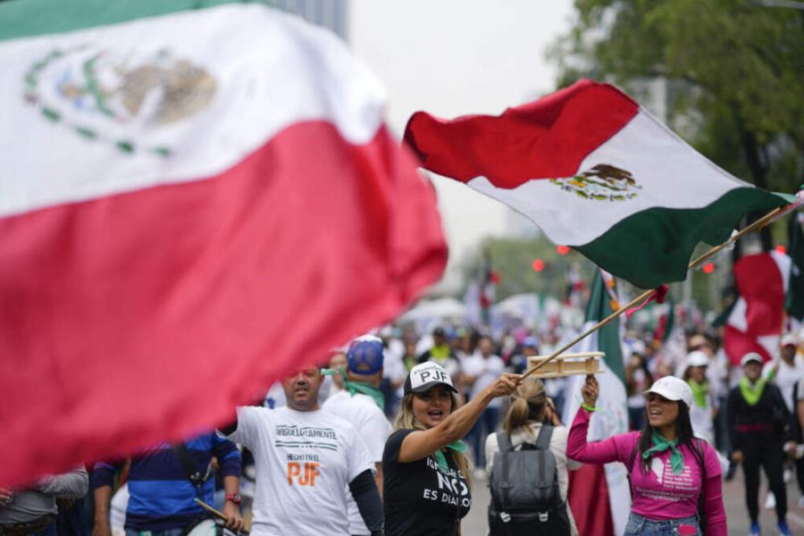 Mexico Senate approves reform introducing popular election of judges: official