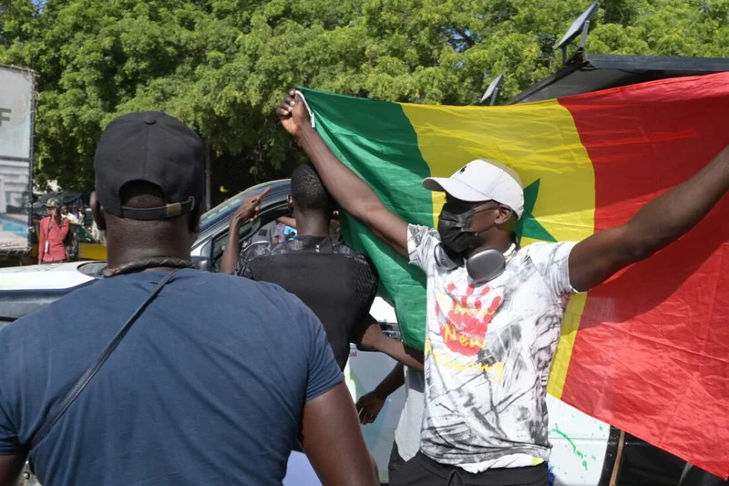 France hands over last military bases in Senegal