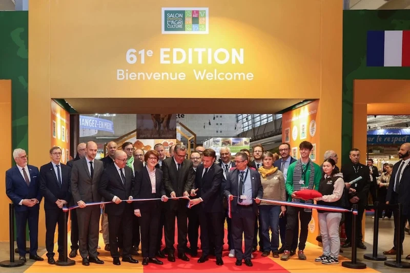 Macron and Akhannouch inaugurate 2025 International Agricultural Show in Paris
