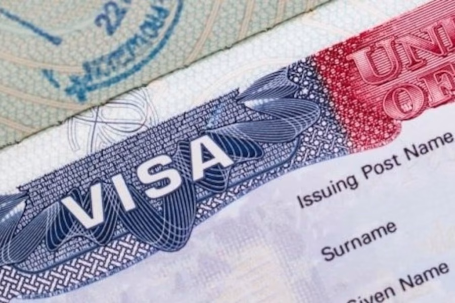 Buisness Insider: Morocco among 9 African countries hit by months long US visa delays