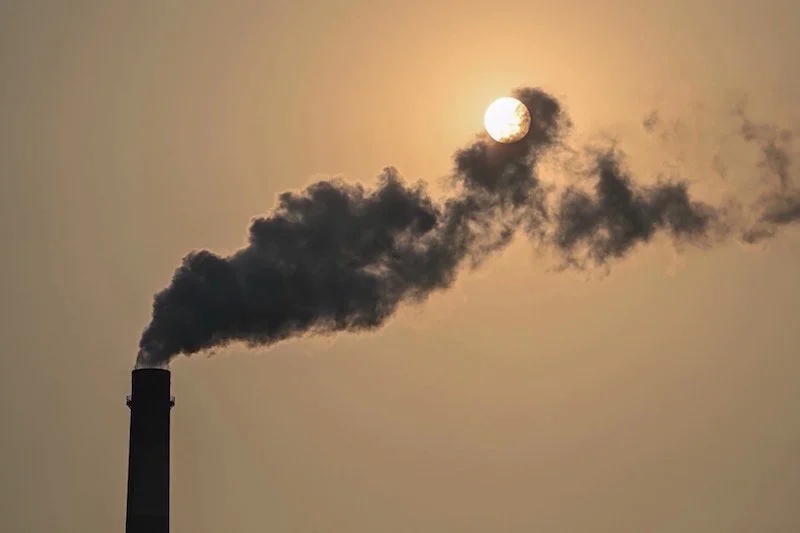 Moroccan experts urge using ICJ climate ruling to demand justice, compensation from polluters