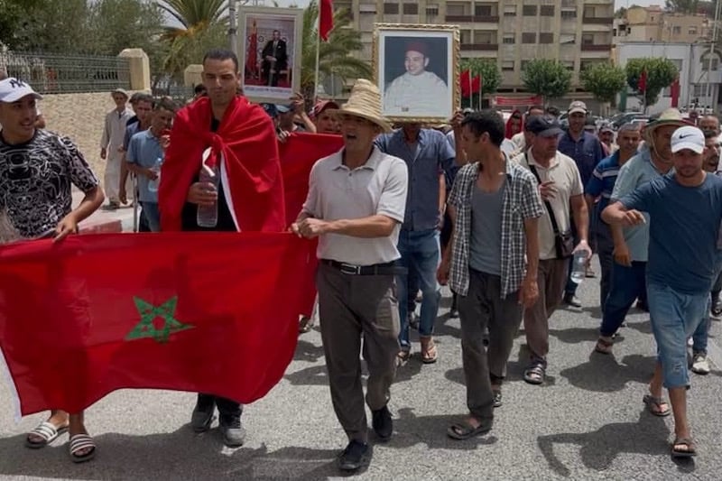 Authorities in Taounate hold emergency talks with cannabis cooperatives over unpaid dues