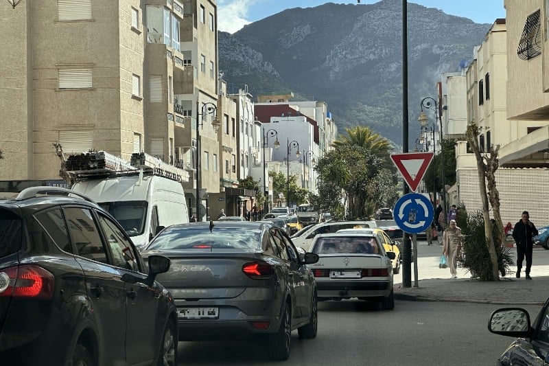 Visitors crowd Tetouan as summer surge overwhelms roads
