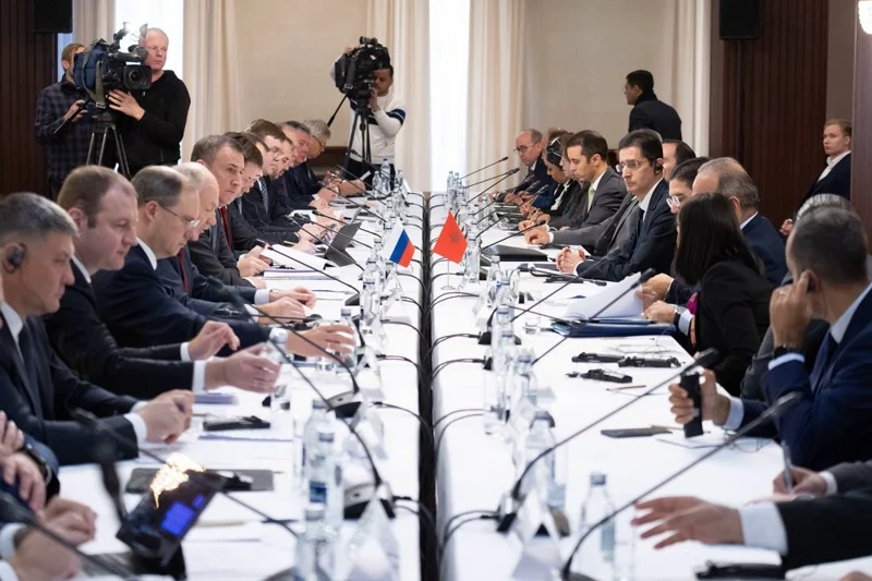 Afrobarometer poll finds Moroccans 'cool' on Russian influence, favor neutrality