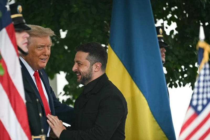 Zelensky meets Trump to push for missiles