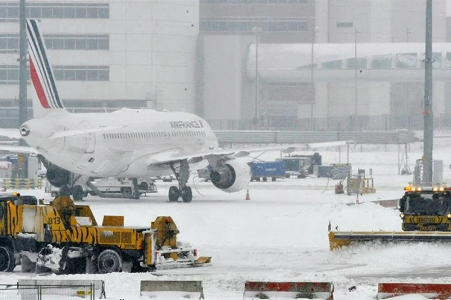 Royal Air Maroc cancels several Paris flights due to adverse weather
