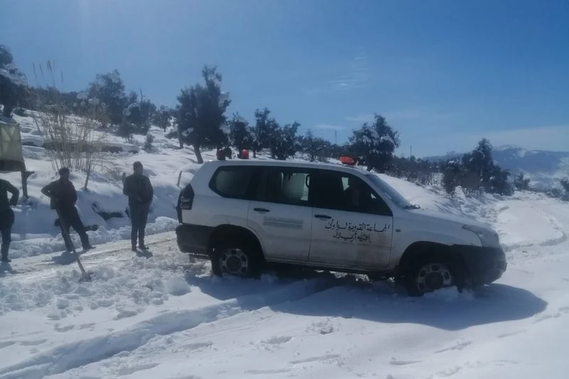 Authorities rescue patients in snowbound Azilal villages amid severe winter conditions