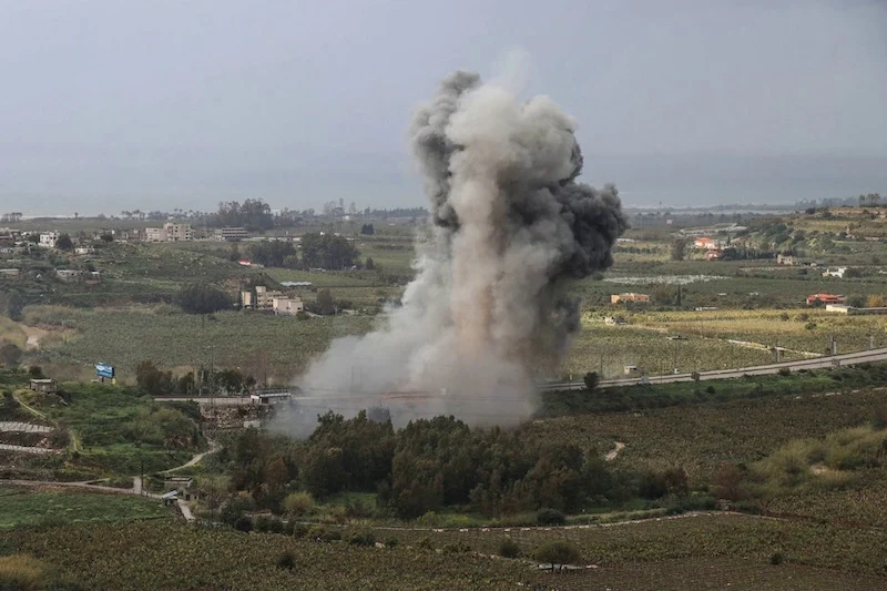 Lebanon state media reports new Israeli strikes in south