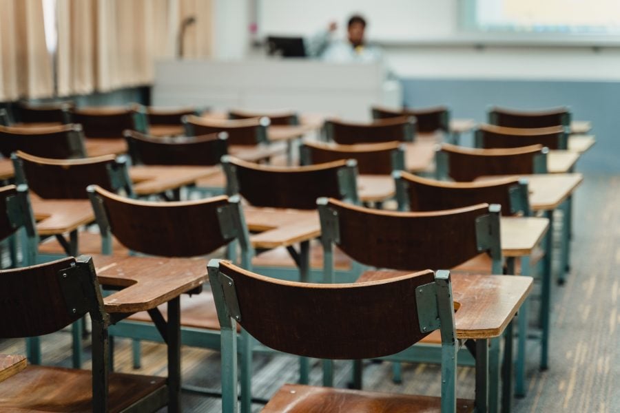 Payment restrictions leave Moroccan students in Russia facing academic uncertainty