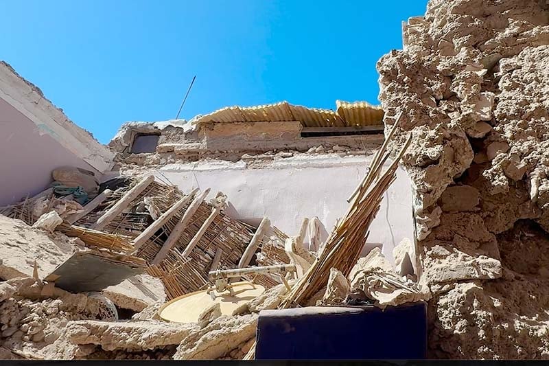Fes building collapse kills four as rescue operations continue