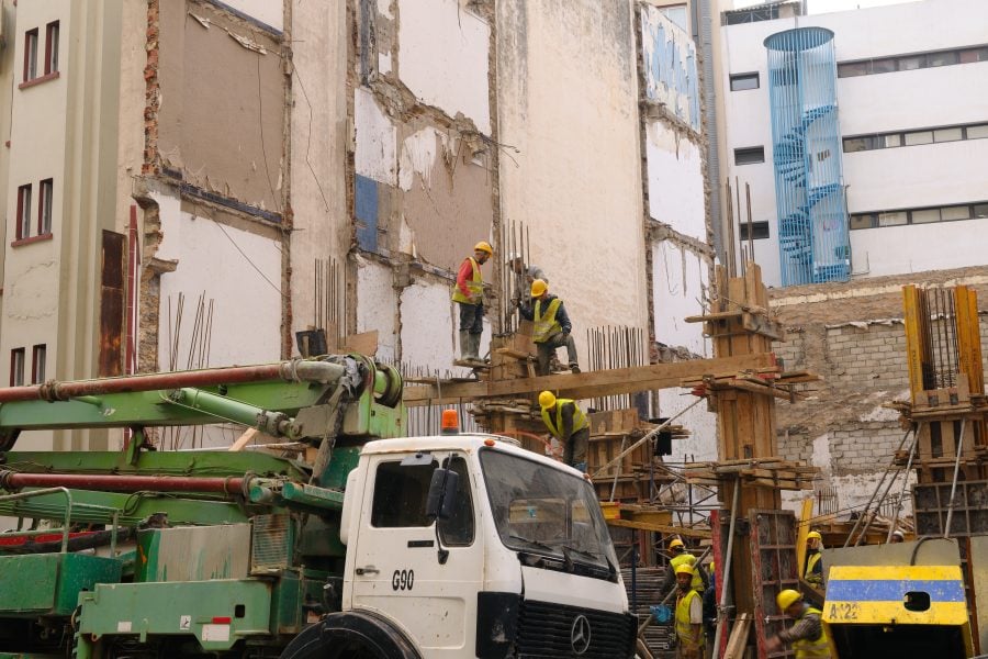 Morocco construction stocks fall despite 77 billion dirhams in orders