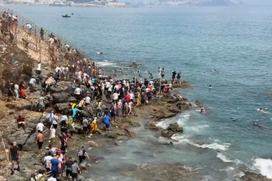 Spanish court opens preliminary investigation into mass irregular crossings into Ceuta