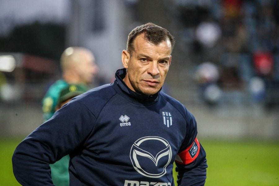 Morocco Rugby Coach Bernard Goutta Lauds the King's Vision for Sports