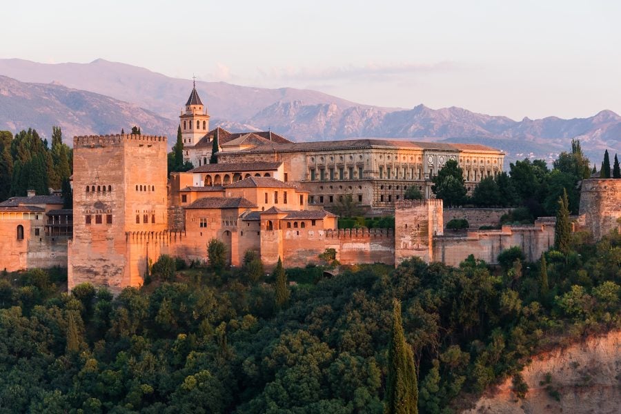 August earthquakes cause localized damage to Granada’s Alhambra