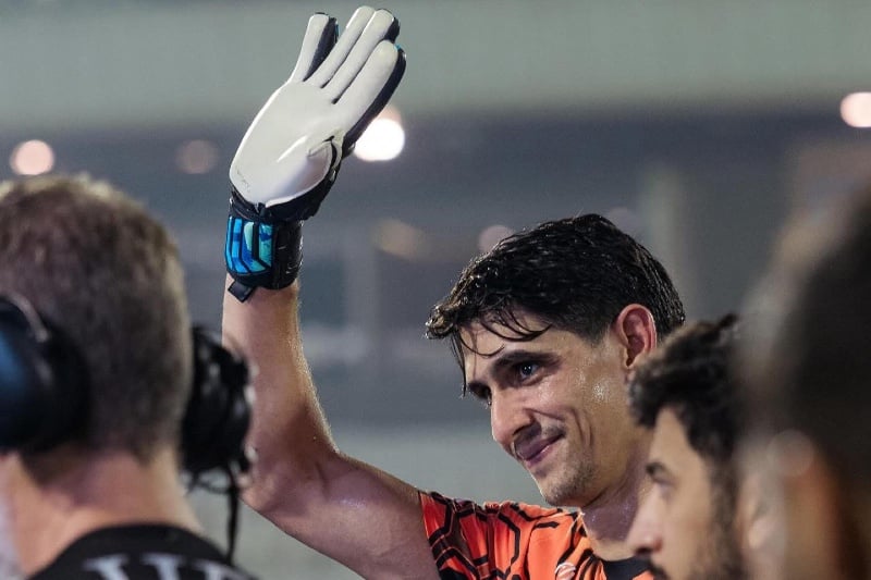 Bounou continues penalty-saving run as Al Hilal rout Al Khaleej