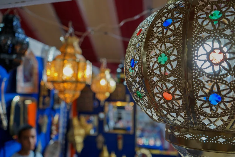 Global Moroccan-style lantern market could reach $879 million by 2034